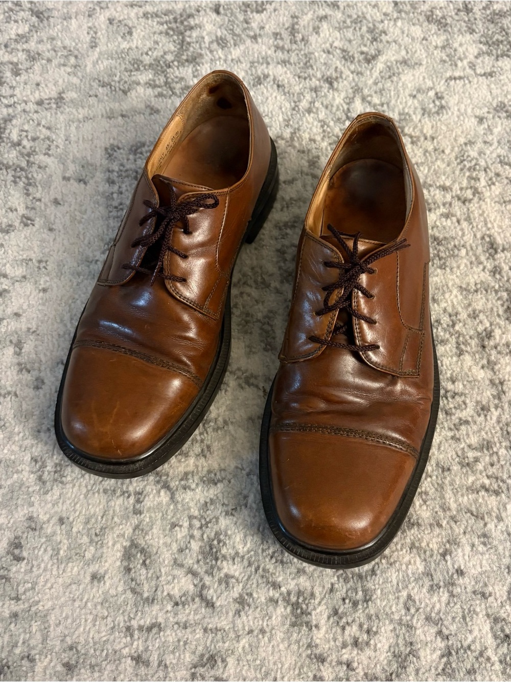 Men’s Size 12 Clarks Brown Dress Shoes
